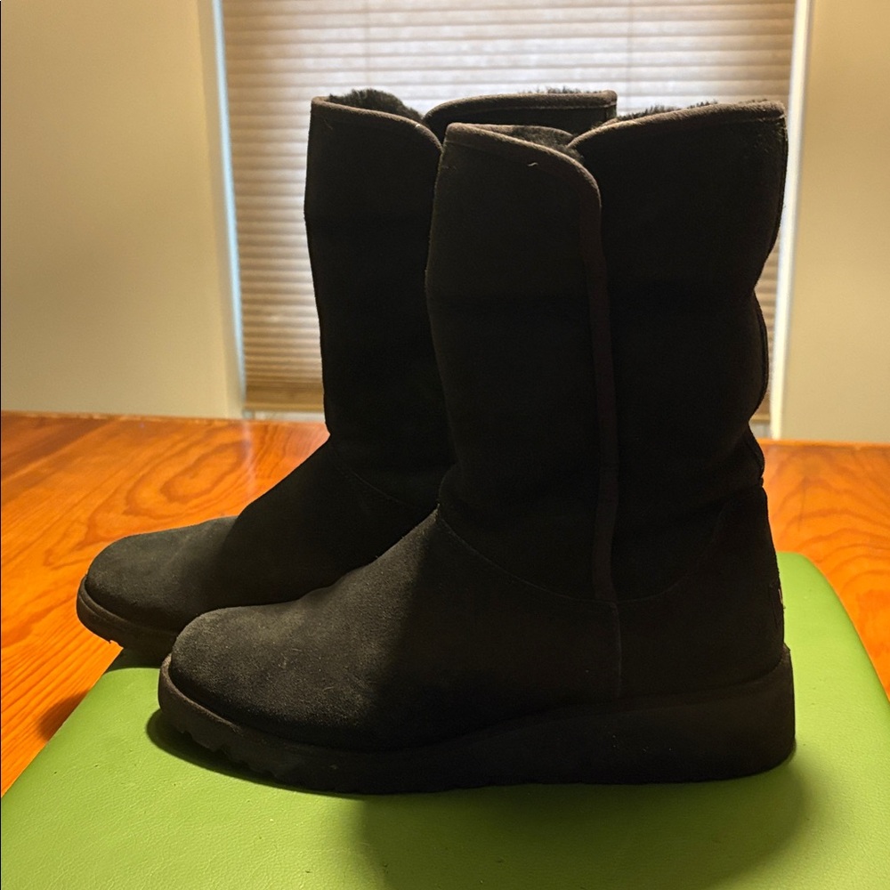UGG boots - Picture 7 of 8